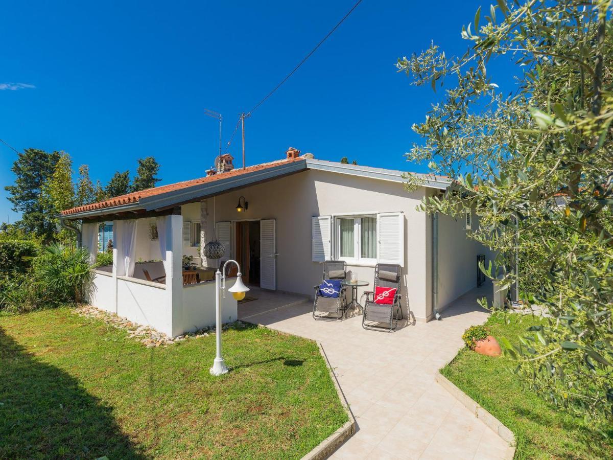 Holiday Home Punta By Interhome Umag Eksteriør billede