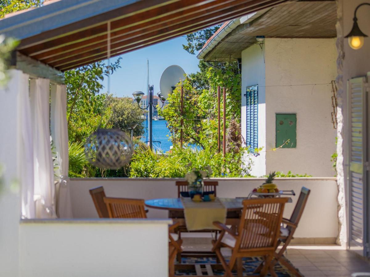 Holiday Home Punta By Interhome Umag Eksteriør billede