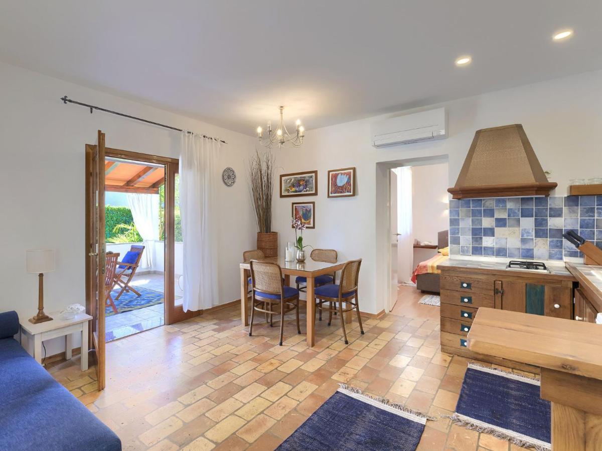 Holiday Home Punta By Interhome Umag Eksteriør billede
