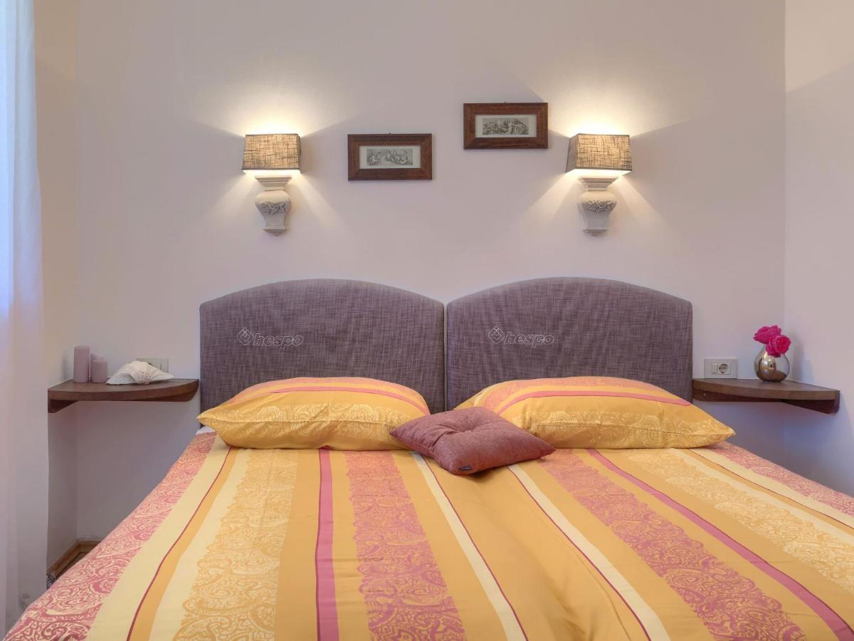 Holiday Home Punta By Interhome Umag Eksteriør billede